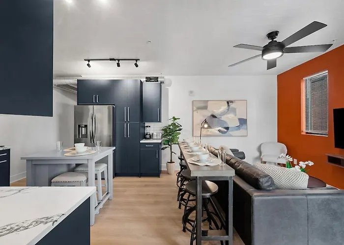 Pfr - Highland, 3br 2ba Shadyside Condo, 2 Decks, 3rd Floor Walkup * Pittsburgh